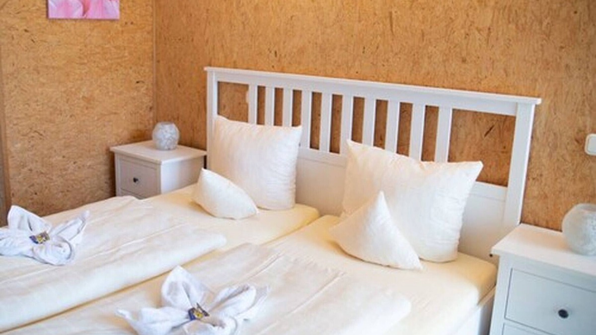 Neubrucke Hotel | Hotel Vicinity