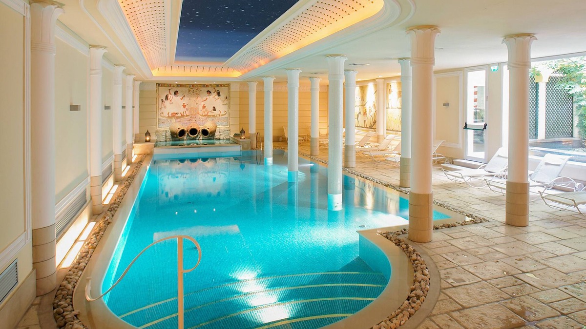 Historic Centre Hotel | Hotel Victoria & Iside Spa