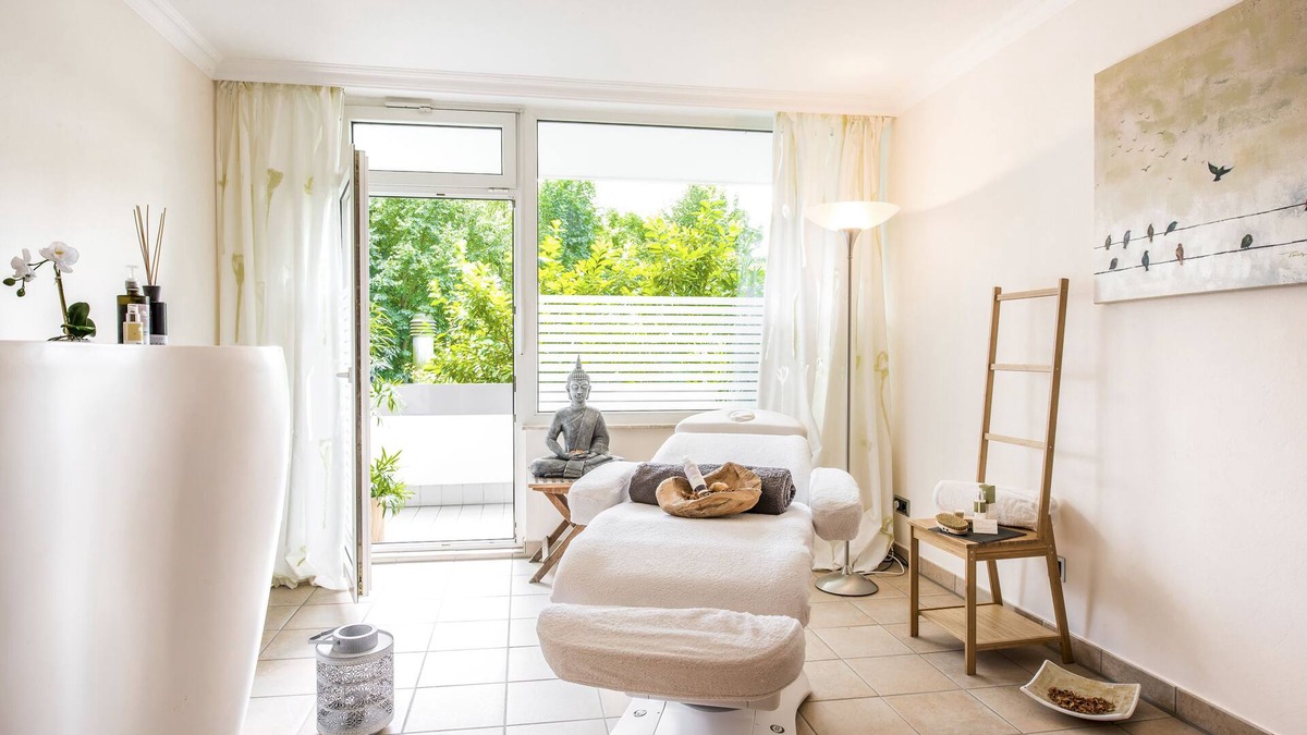 Iserlohn Hotel | Hotel VierJahreszeiten am Seilersee