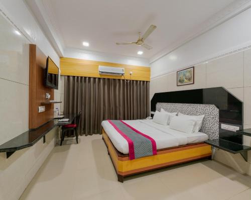 Ratnagiri Hotel | Hotel Vihar Deluxe