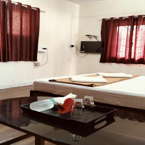 Vajreshwari Hotel | Hotel Vijay Palace Lodging Boarding