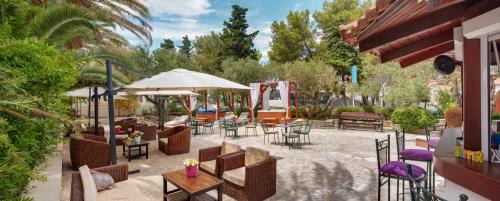 Supetar Hotel | Hotel Villa Adriatica - Adults Only