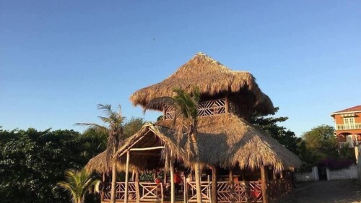 Pochomil Hotel | Hotel Villa Ordonez