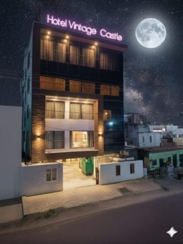 Tatabad Hotel | HOTEL VINTAGE CASTLE