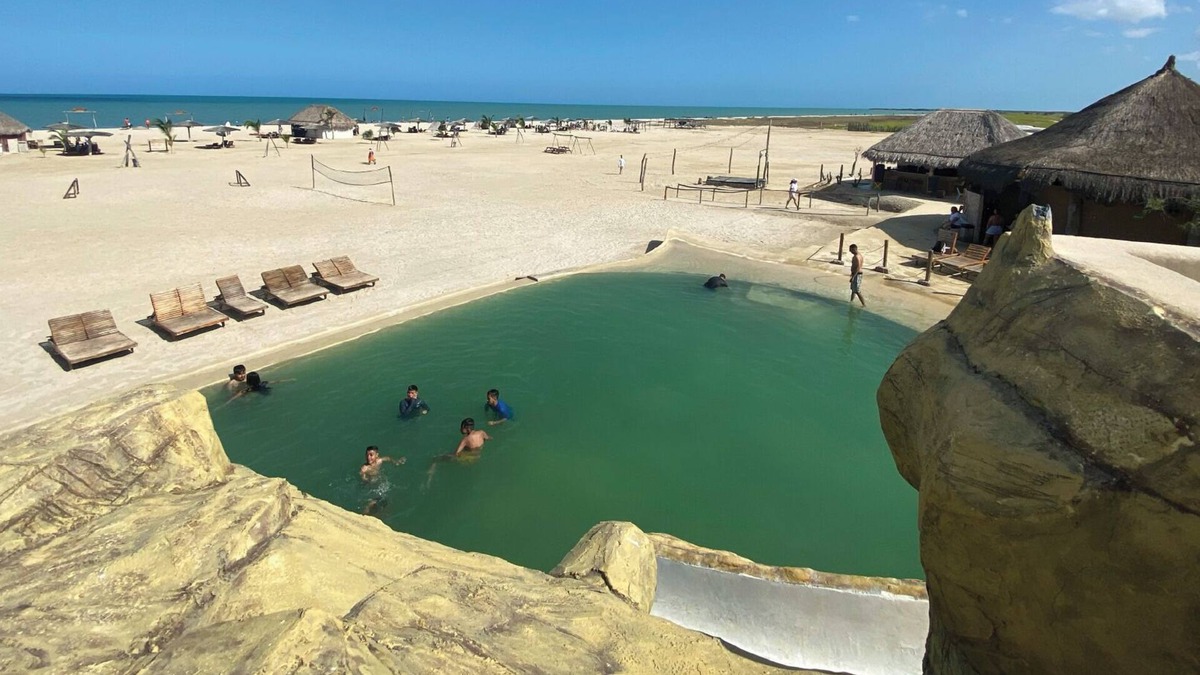 Manaure Hotel | Hotel Wayira Beach by On vacation