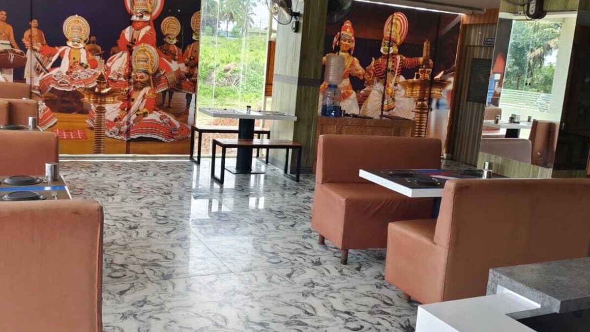 Krishnarajasagar Hotel | hotel white palace