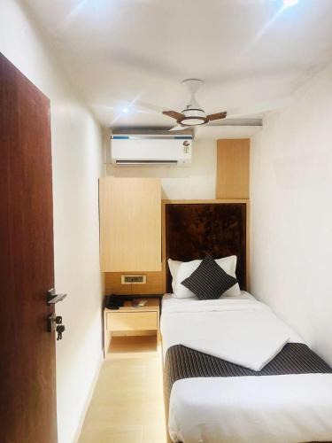 Andheri Hotel | Hotel Winton