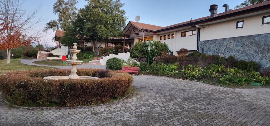 Los Angeles Hotel | Hotel y Cabañas Las Mellizas - Caja Los Andes