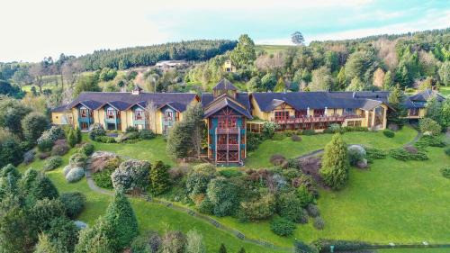 Frutillar Hotel | Hotel y Cabañas Punta Larga - Caja Los Andes