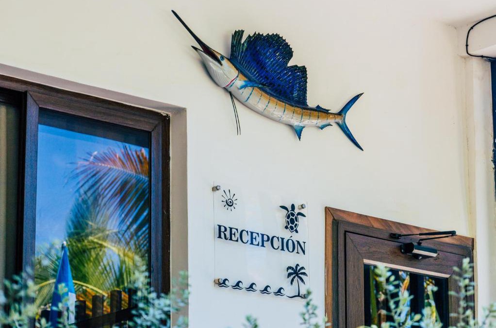Champerico Hotel | Hotel y Restaurante 7 Mares
