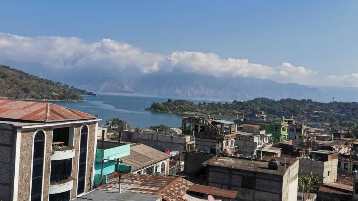 Santiago Atitlan Hotel | Hotel Yachoon Chiin