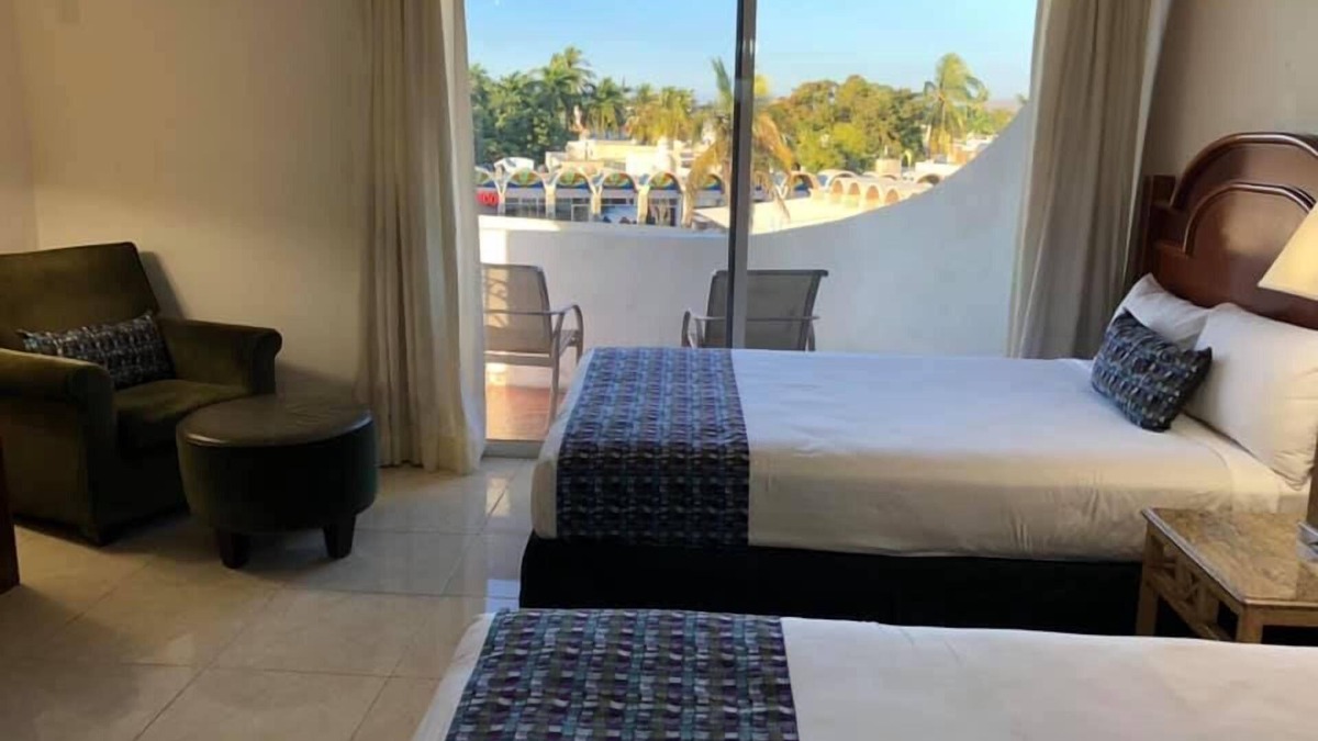 Zona Dorada Hotel | HOTEL ZONA DORADA SUITES