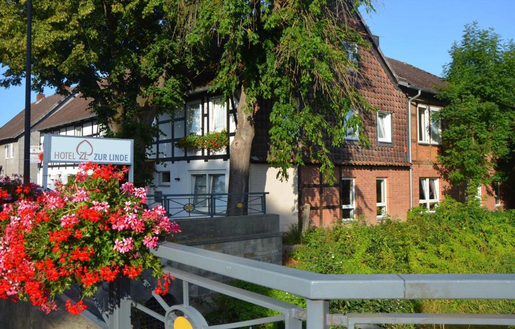 Salder Bed & Breakfast | Hotel Zur Linde