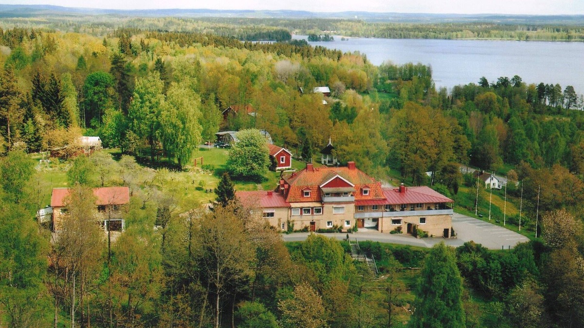 Eksjo Hotel | Hotell Paradis