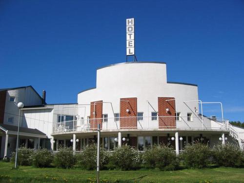 Sillanpaa Hotel | Hotelli Kampeli