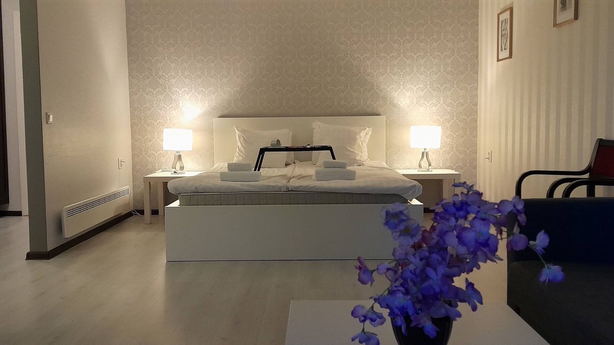 Karhula Hotel | Hotelli Leikari