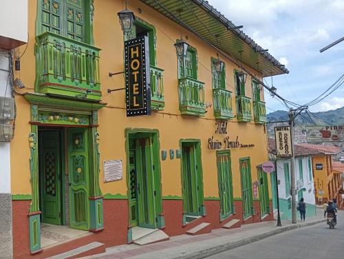 Aguadas Hotel | HotelSueño Dorado Aguadas
