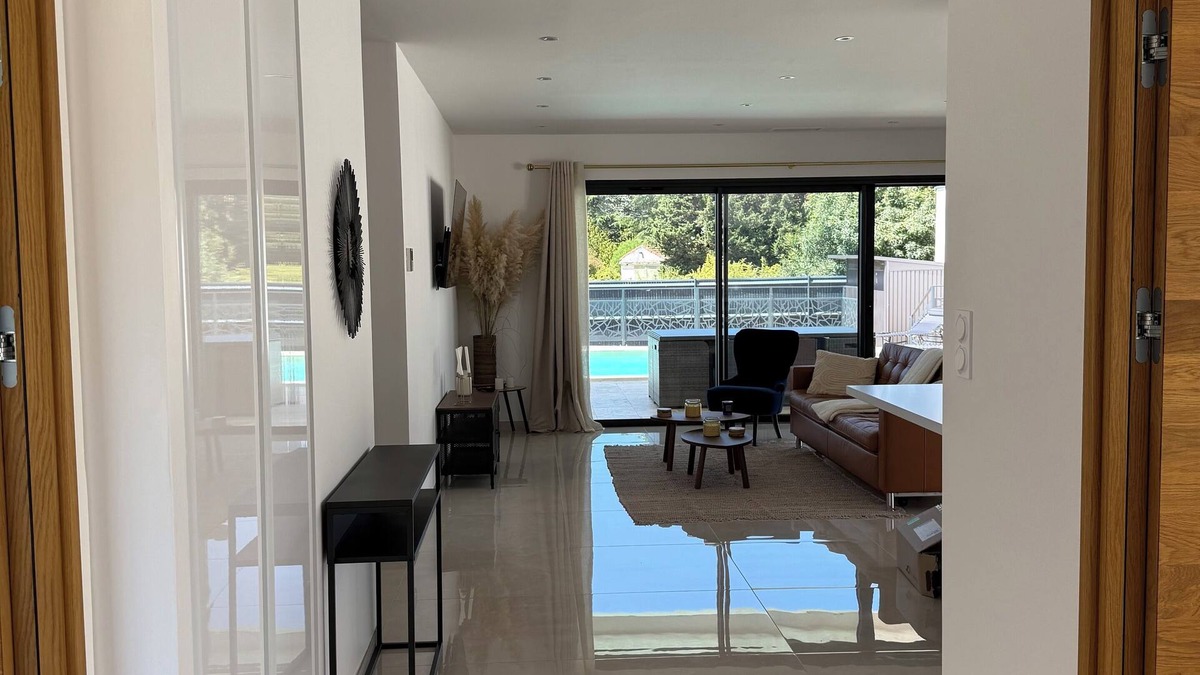 Saint-Martin-de-Valgalgues House | House with pool