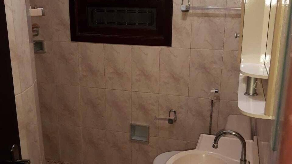 Martim de Sa House | House 03 bedrooms AND 02 bathrooms martim de sá - 200 mts from the beach for 14 people