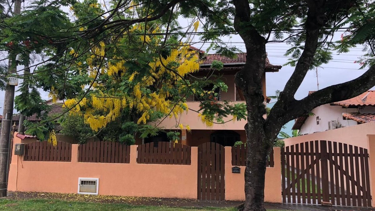 Balneario Remanso House | HOUSE 05 BEDROOMS 04 BATHROOMS 450 METERS FROM CENTRO BEACH REMANSO RIO DAS OSTRAS