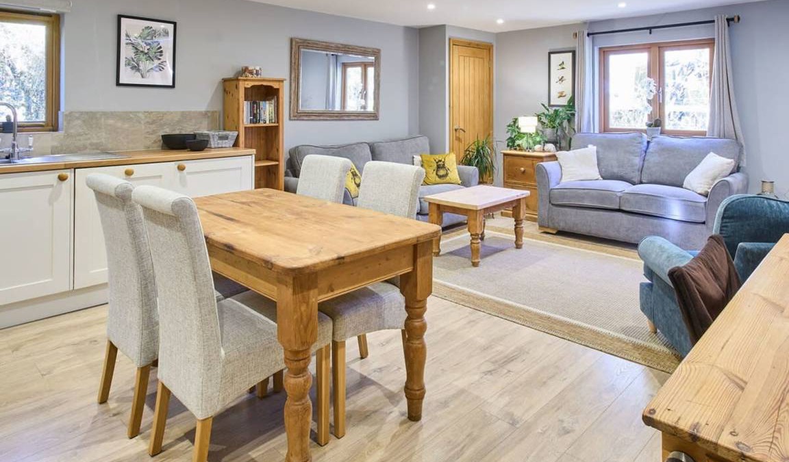 Aldington House | House ∙ 1 bedroom ∙ 2 guests