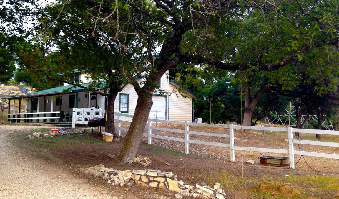 Boerne House | House ∙ 1 bedroom ∙ 8 guests