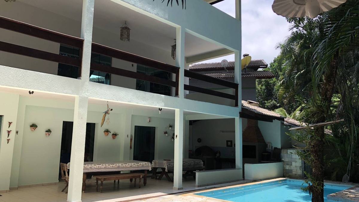 Guarutuba House | House 100m from the beach! Leisure and rest for the family!