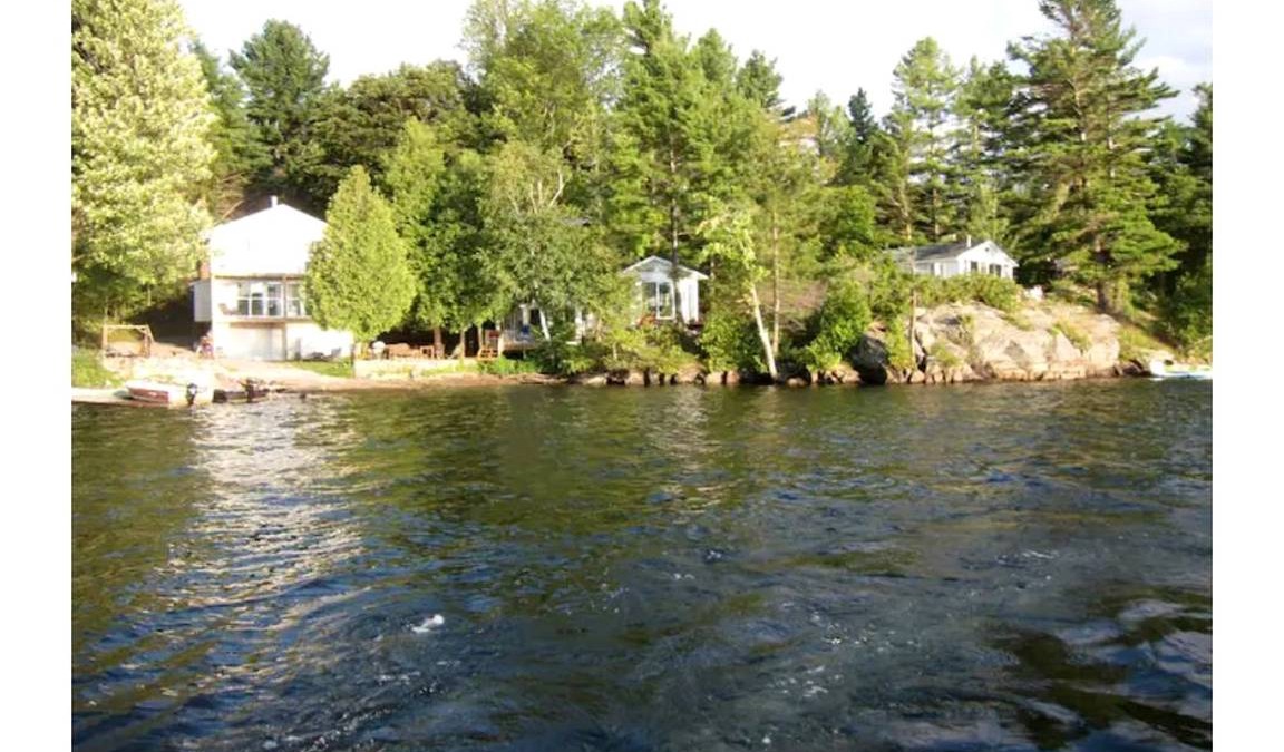 Frontenac House | House ∙ 15 bedrooms ∙ 35 guests