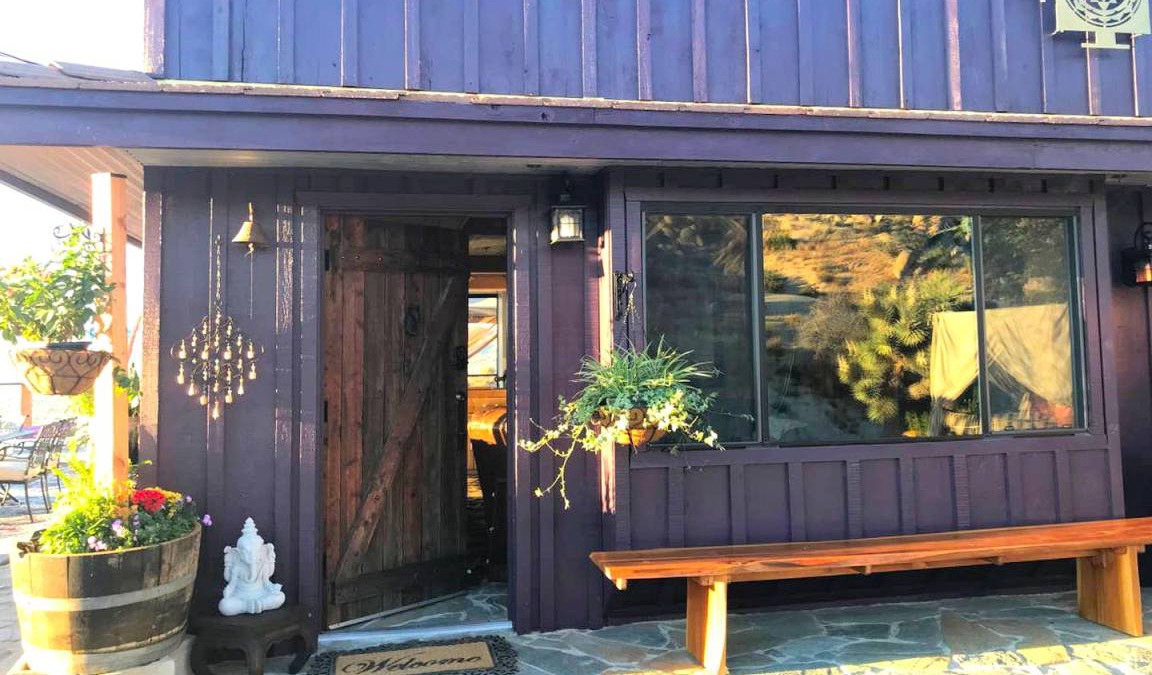 Yucca Valley House | House ∙ 2 bedrooms ∙ 4 guests