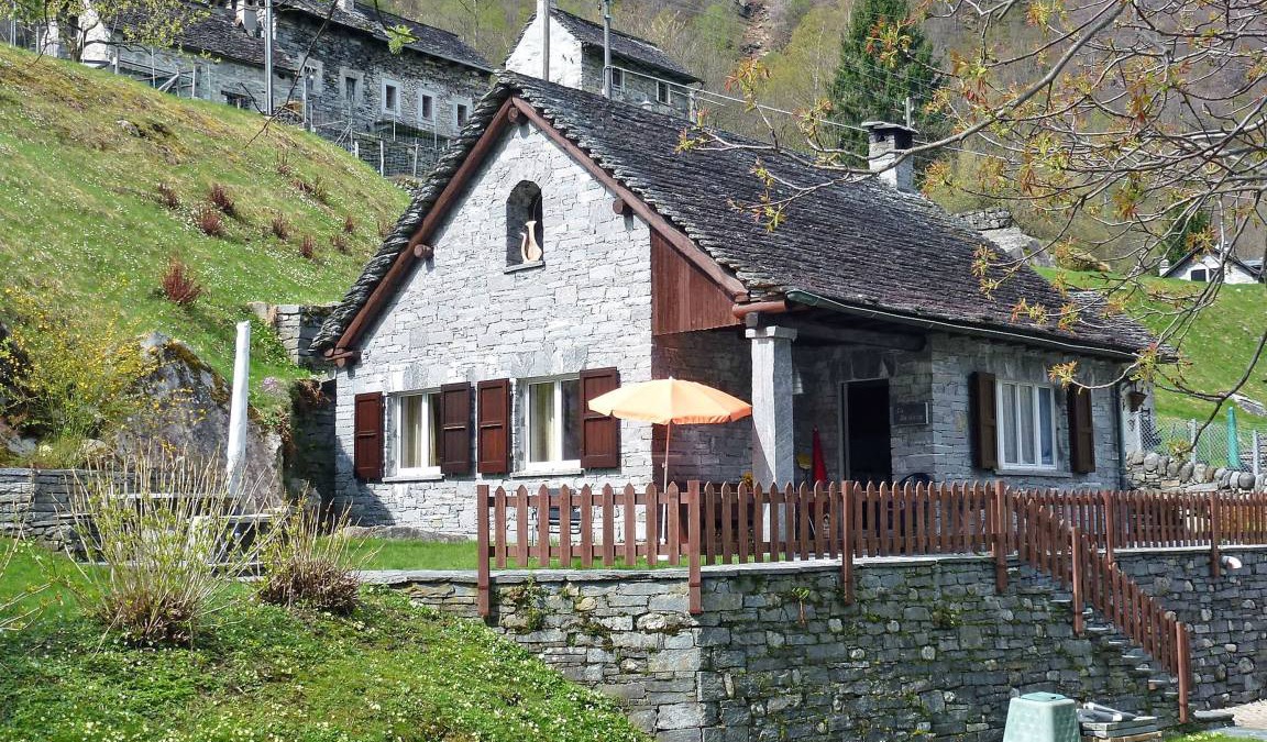 Brione House | House ∙ 2 bedrooms ∙ 5 guests