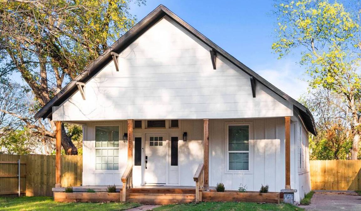 Waco House | House ∙ 2 bedrooms ∙ 6 guests