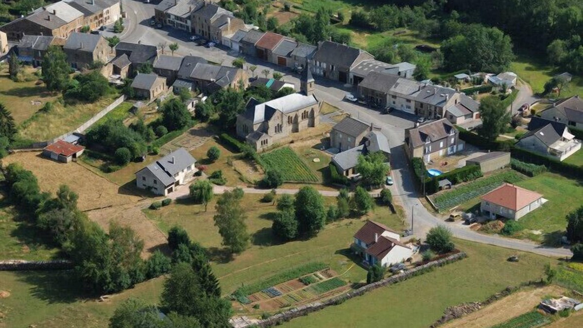 Le Chatelet-sur-Sormonne Cottage | HOUSE 2 to 6 PEOPLE '
