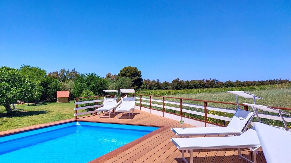 Alghero House | HOUSE 2 MINUTES FROM THE SEA SURROUNDED BY NATURE, WITH SWIMMING POOL AND HOT TUB