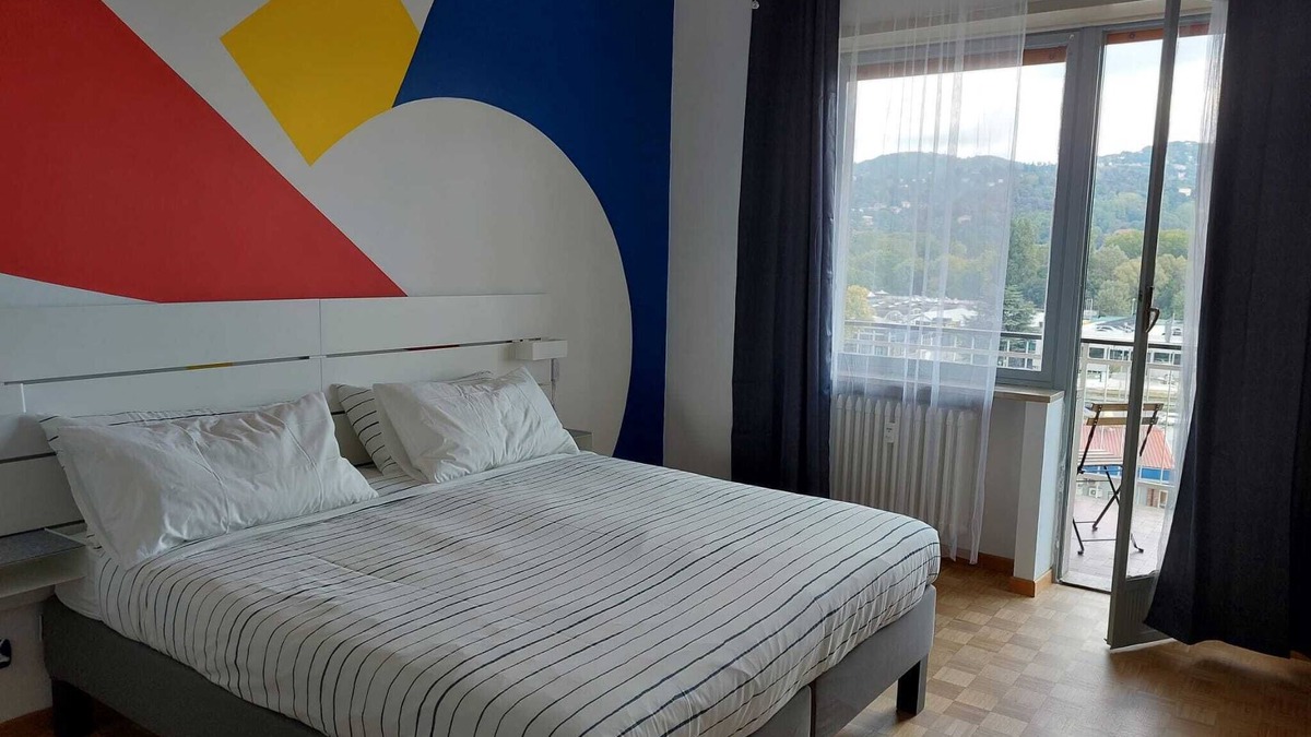 Cavoretto Apartment | House 2 square, hill view