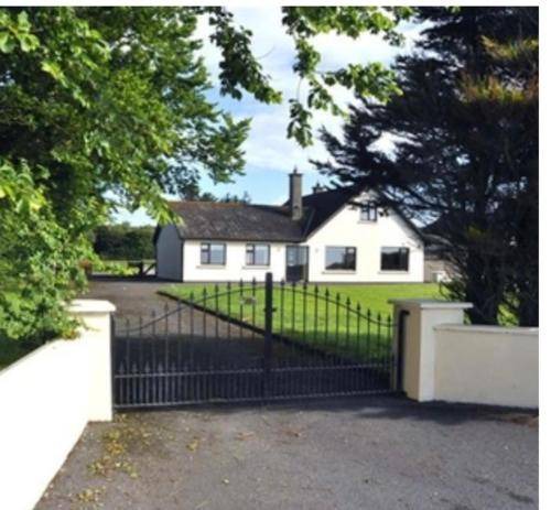 Cullenstown House | House ∙ 3 bedrooms ∙ 6 guests