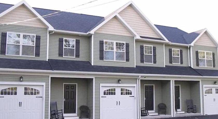 Sodus Point House | House ∙ 3 bedrooms ∙ 8 guests