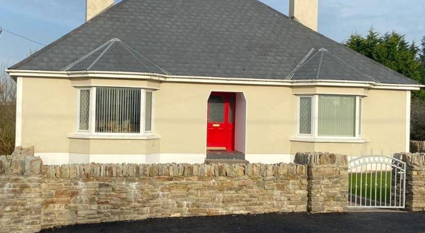 Dungloe House | House ∙ 3 bedrooms ∙ 6 guests