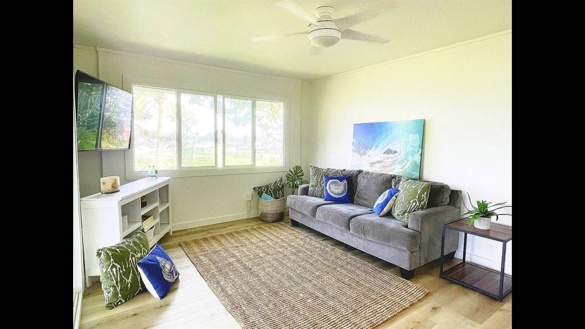Hauula House | House ∙ 3 bedrooms ∙ 7 guests