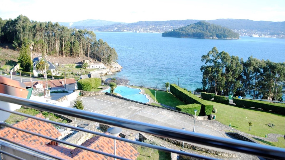 Chancelas Cottage | House 4 Bedrooms with Pool WiFi and Sea views