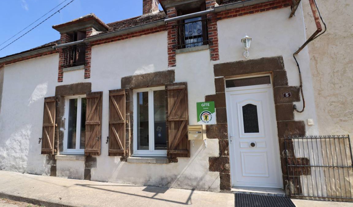 Moutiers-en-Puisaye House | House ∙ 4 bedrooms ∙ 7 guests