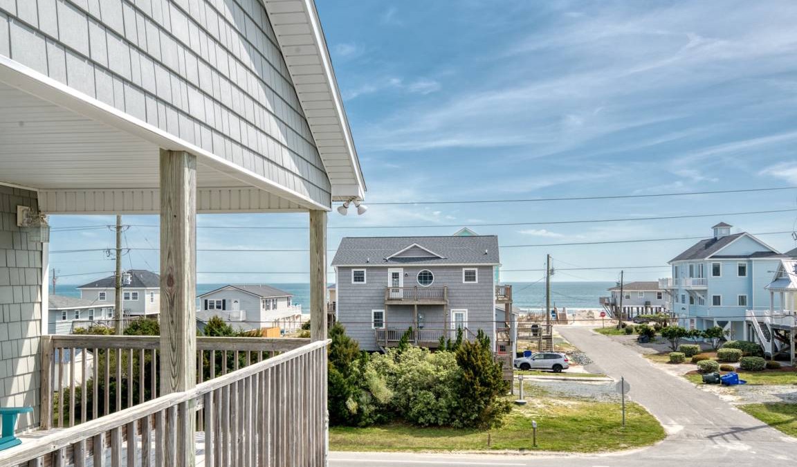 North Topsail Beach House | House ∙ 4 bedrooms ∙ 11 guests