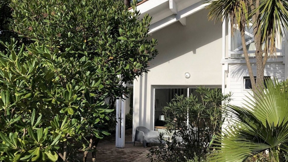 Seignosse House | House 5 minutes from the beach and Lake Hossegor. golf view of Seignosse.