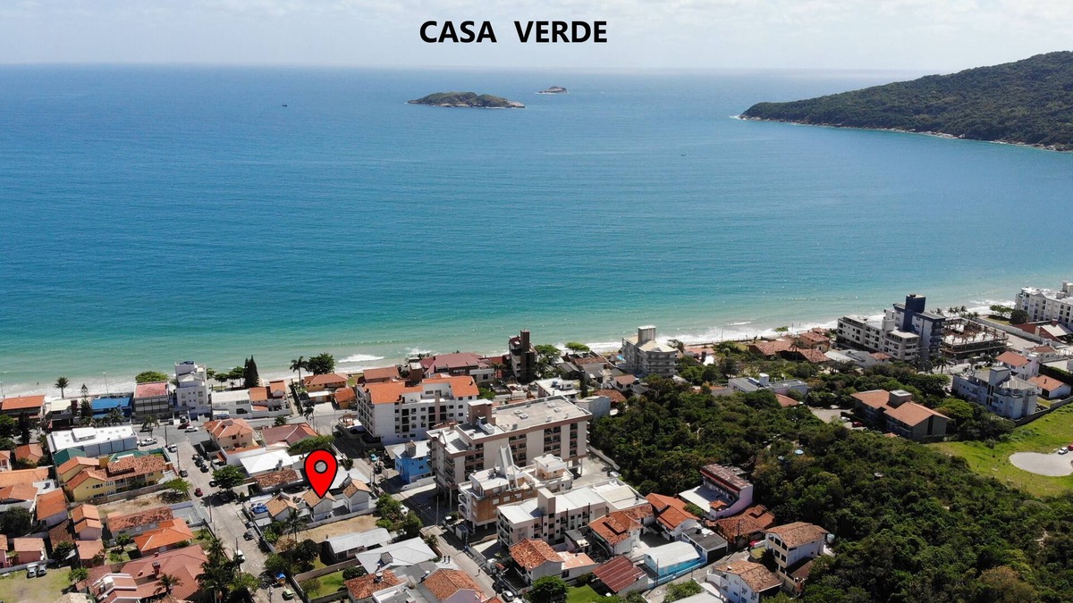 Ingleses Sul House | House 50 meters from the sand of Praia dos Ingleses or a 5-minute walk.