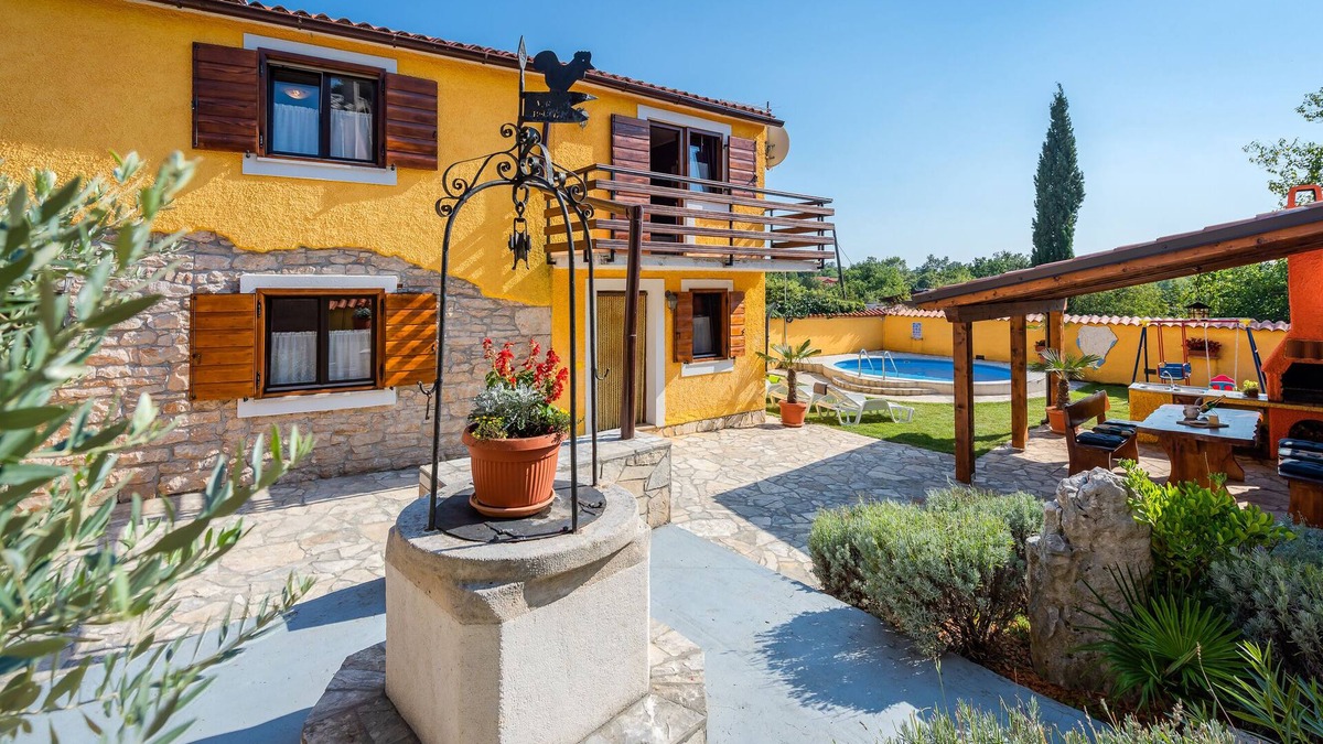 Mali Vareski House | House 585/1417 (Istria - Mali Vareški), 3000m from the beach