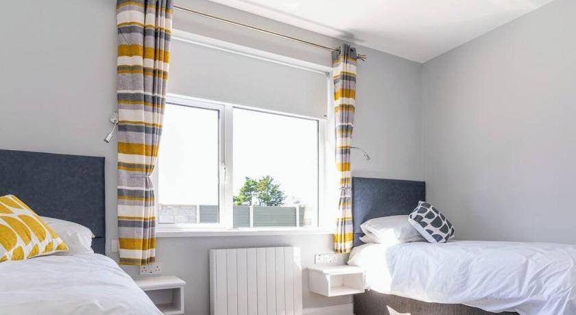 Tramore House | House ∙ 6 bedrooms ∙ 12 guests