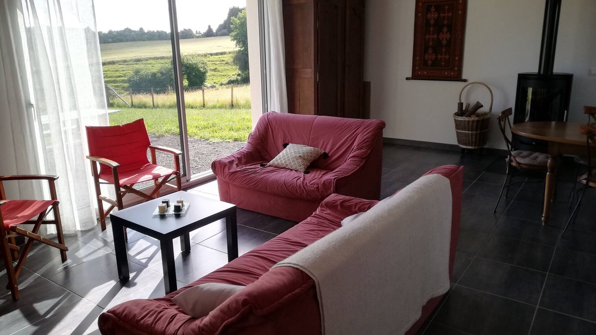 Angoisse House | House 6 persons near lake Rouffiac