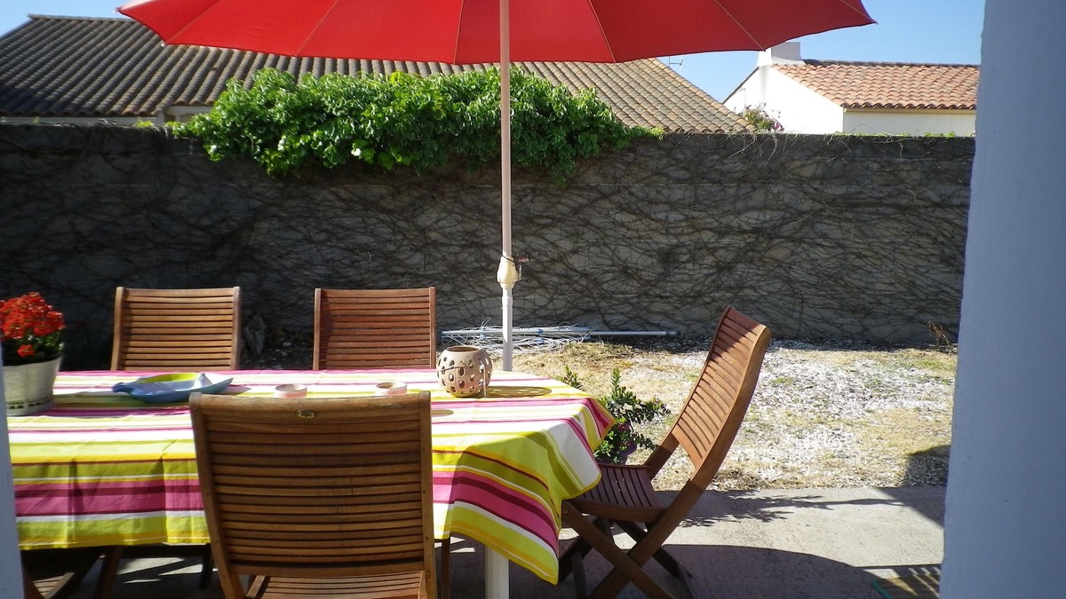 Les Sables d'Olonne Villa | House 6 to 10 persons : seaside Les Sables d'Olonne