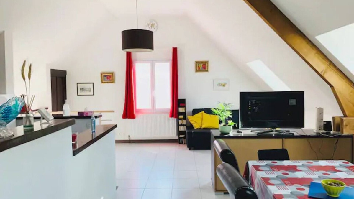 Pont-Sainte-Maxence House | ☆ House 72m2/Garage and garden/Downtown ☆