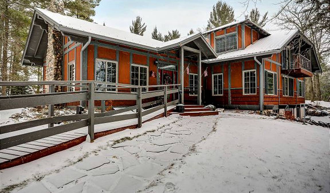 Walker House | House ∙ 8 bedrooms ∙ 25 guests