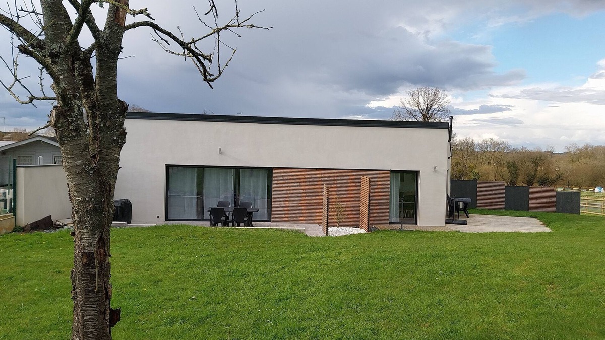 Saint-Marcel House | House 8 pers with pool Malestroit LaLaLande